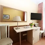 Otel Sputnik 3*
