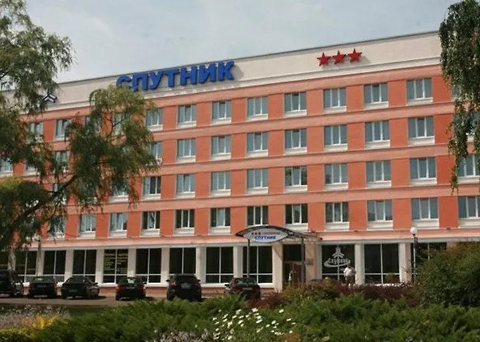 Sputnik Hotel 3*